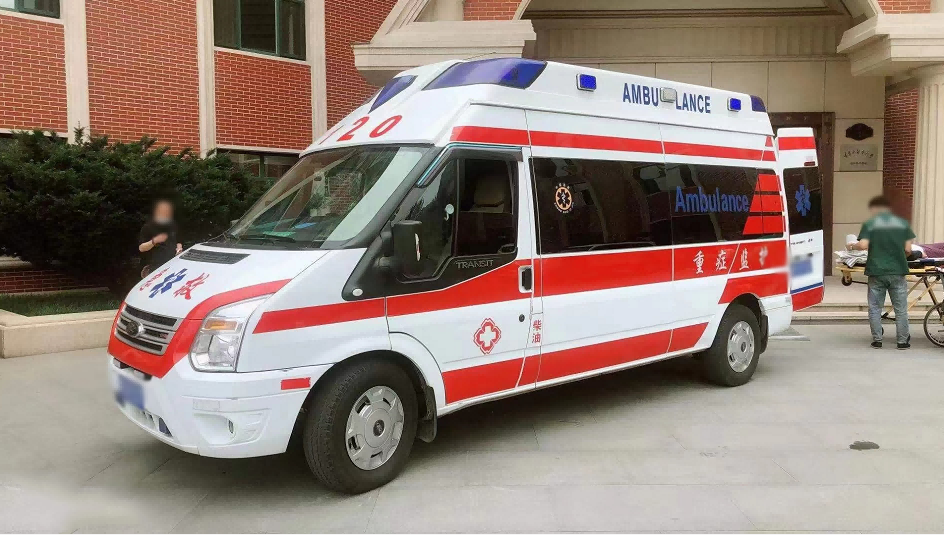 化隆重症监护救护车